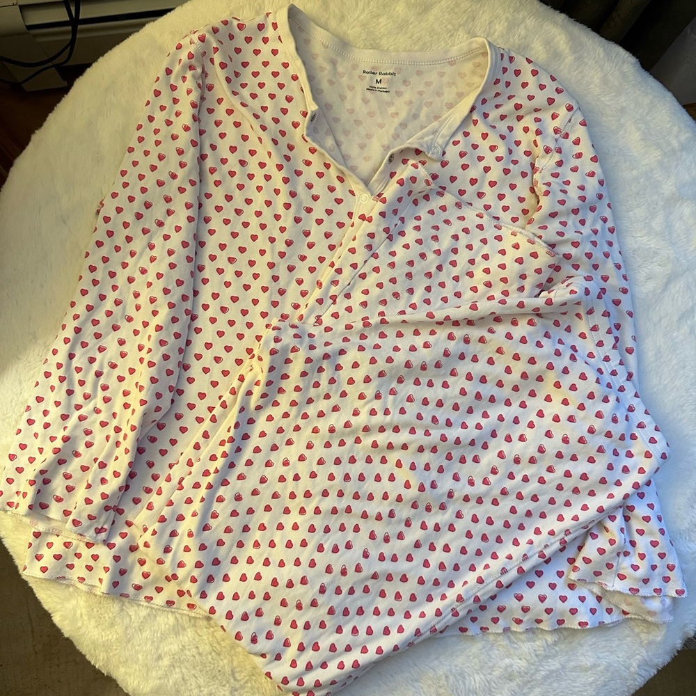 Roller Rabbit Women’s Hearts Pajamas - pink